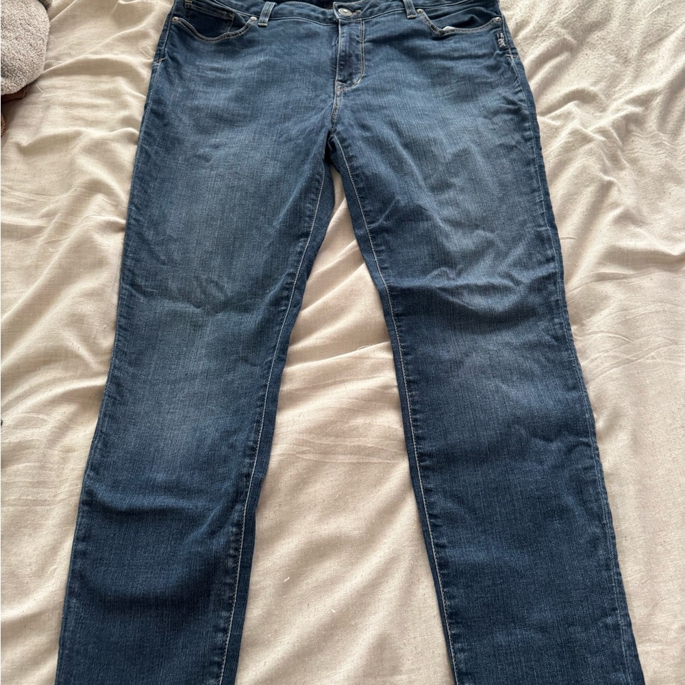 Silver Jeans Women's Straight Leg in Deep Blue